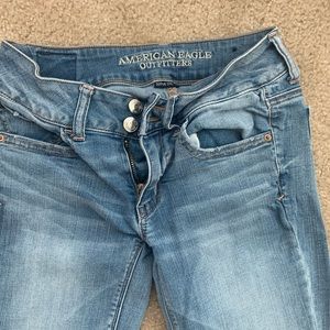 American Eagle Artist Flare Light Denim Jeans
